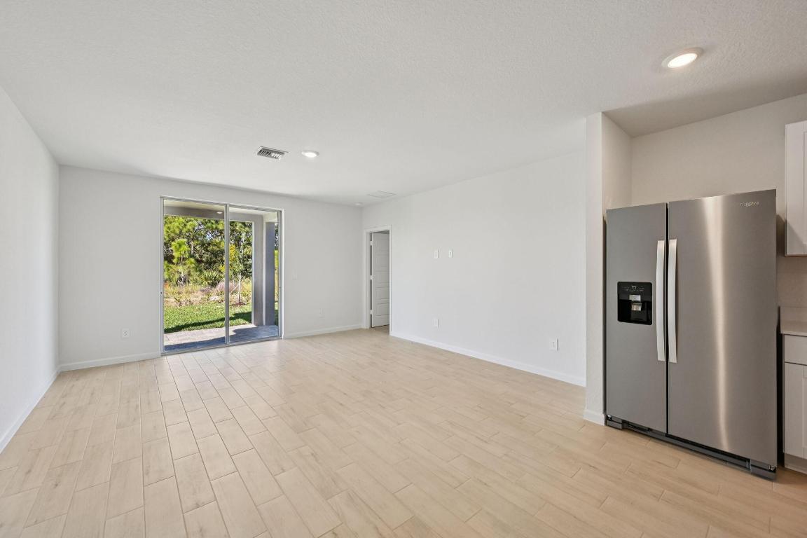 Terra Lago - Residential