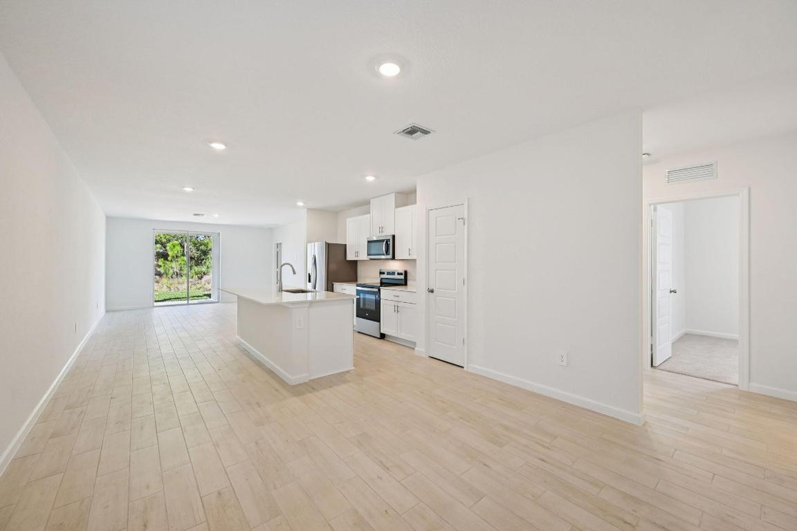 Terra Lago - Residential