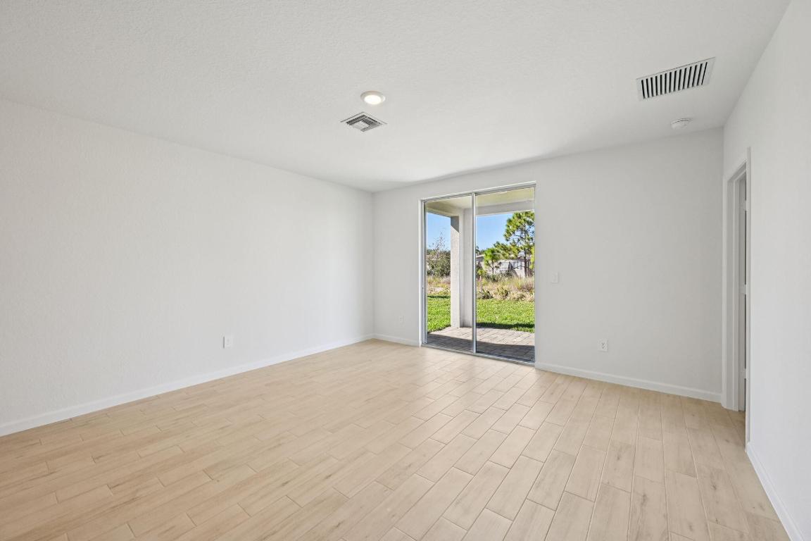 Terra Lago - Residential