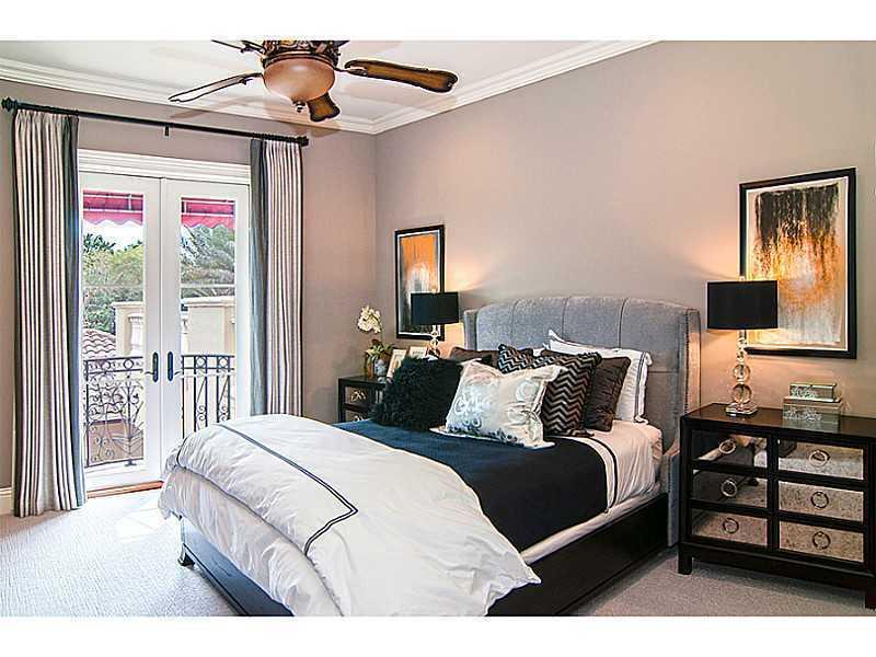 LONG LAKE ESTATES - Residential