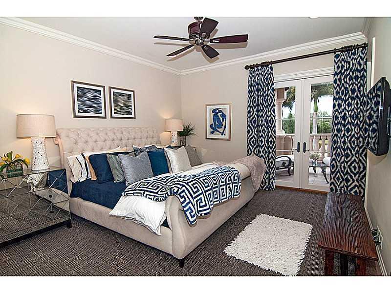 LONG LAKE ESTATES - Residential