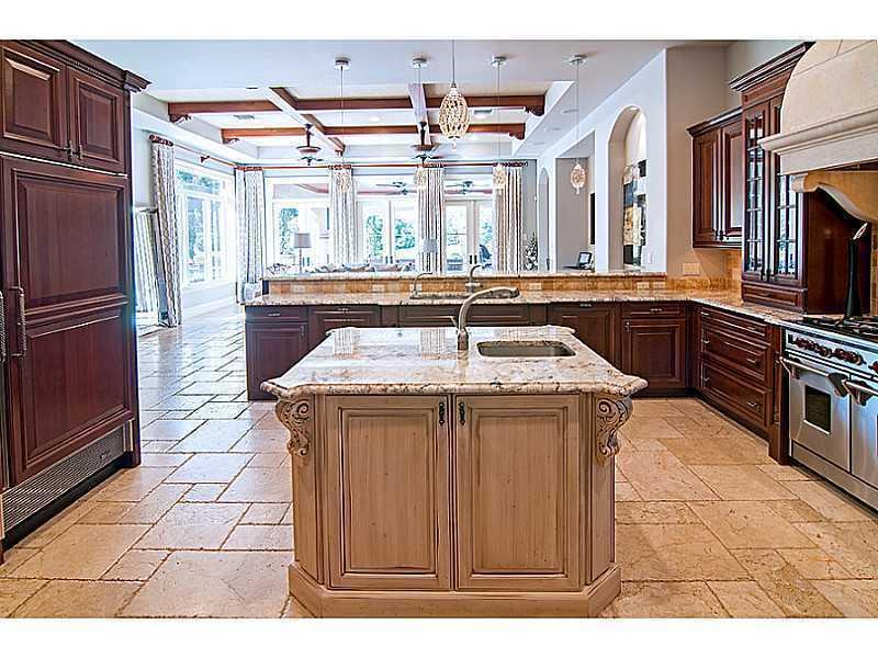 LONG LAKE ESTATES - Residential