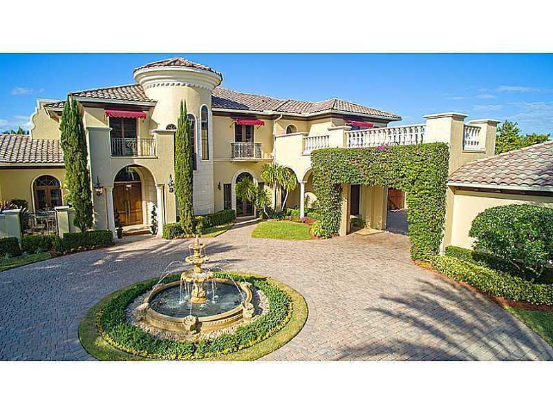 LONG LAKE ESTATES - Residential