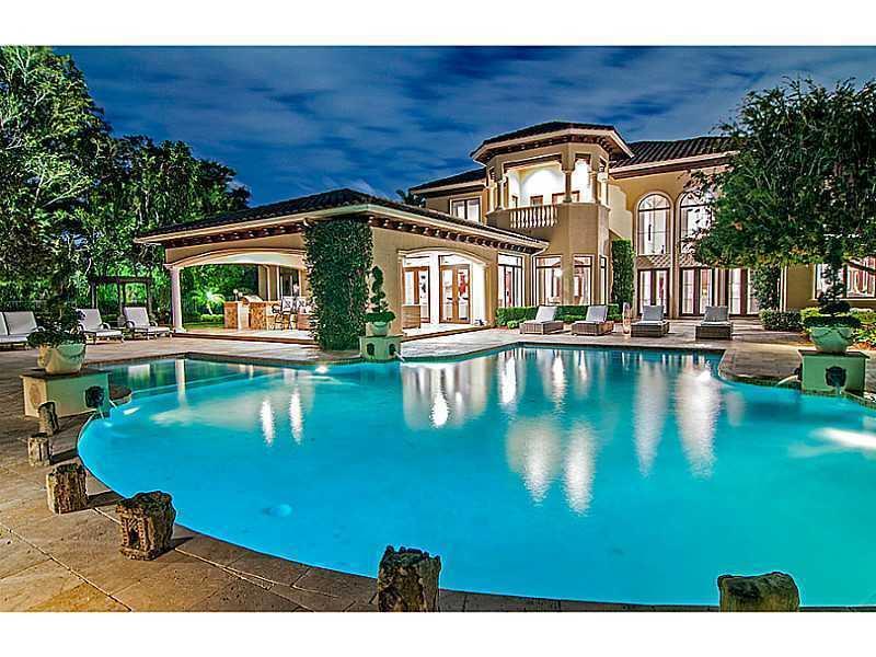 LONG LAKE ESTATES - Residential