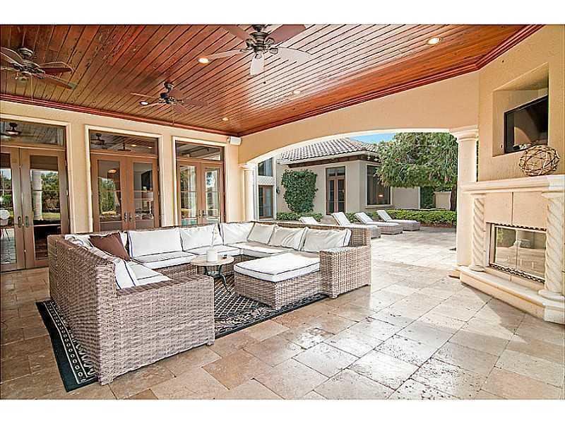 LONG LAKE ESTATES - Residential