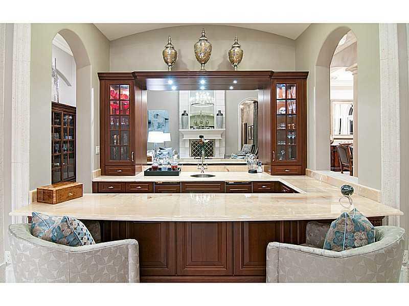 LONG LAKE ESTATES - Residential