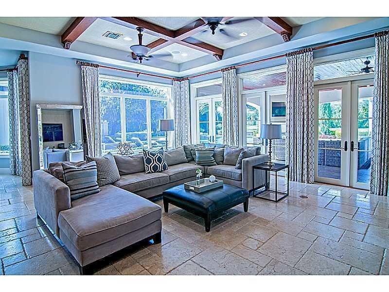 LONG LAKE ESTATES - Residential