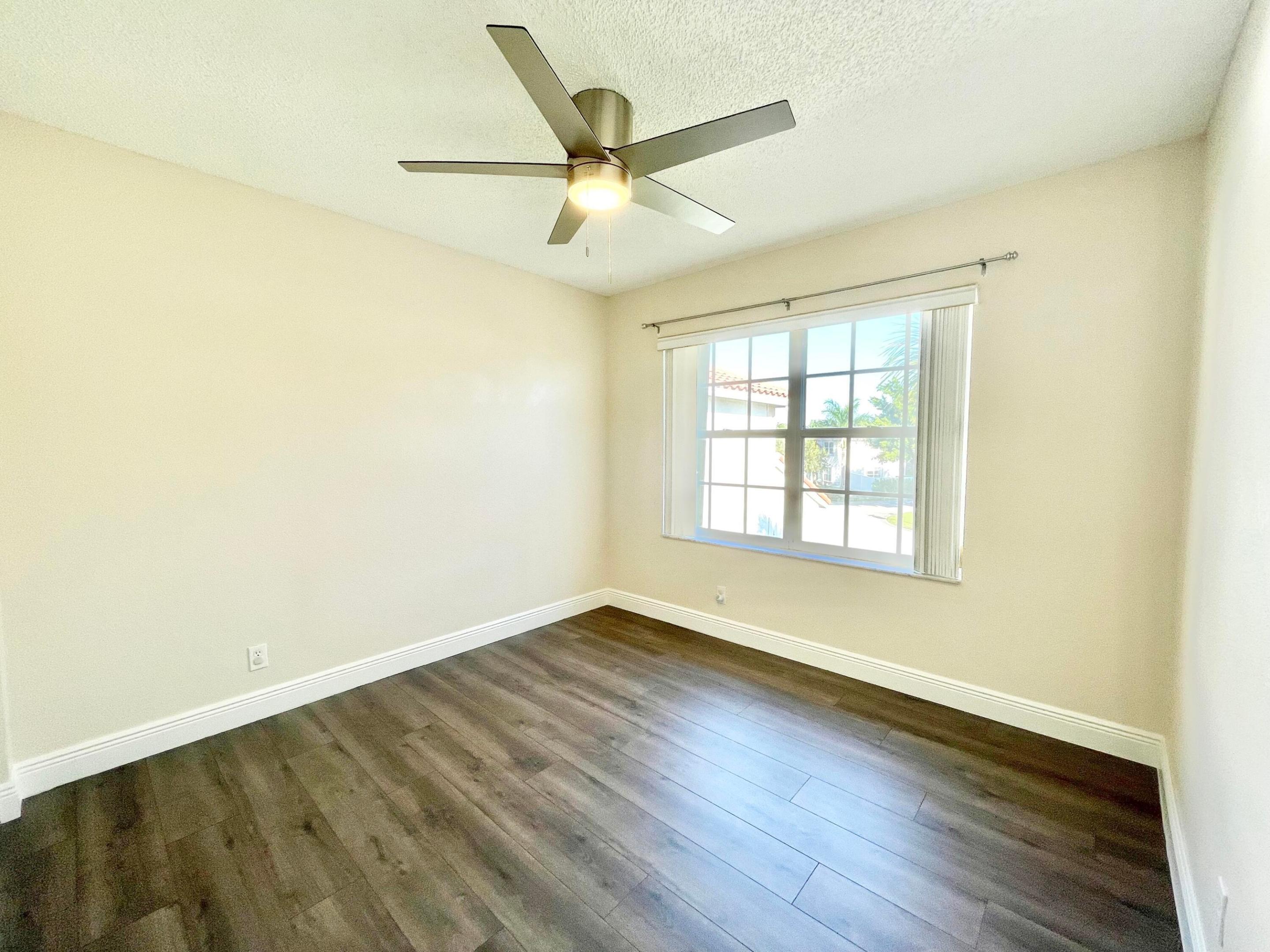 Boca Chase / Hidden Lakes - Residential Lease