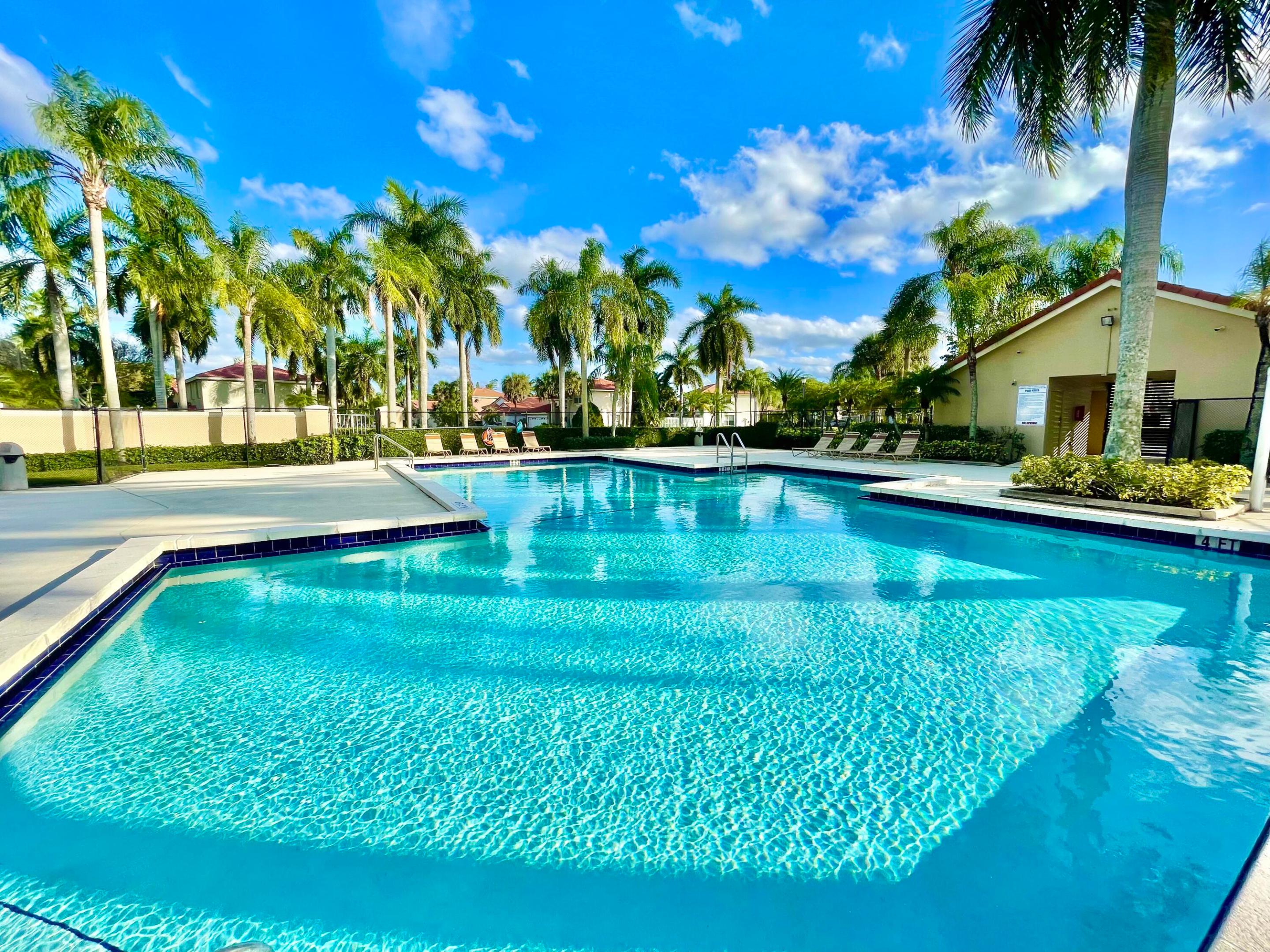 Boca Chase / Hidden Lakes - Residential Lease