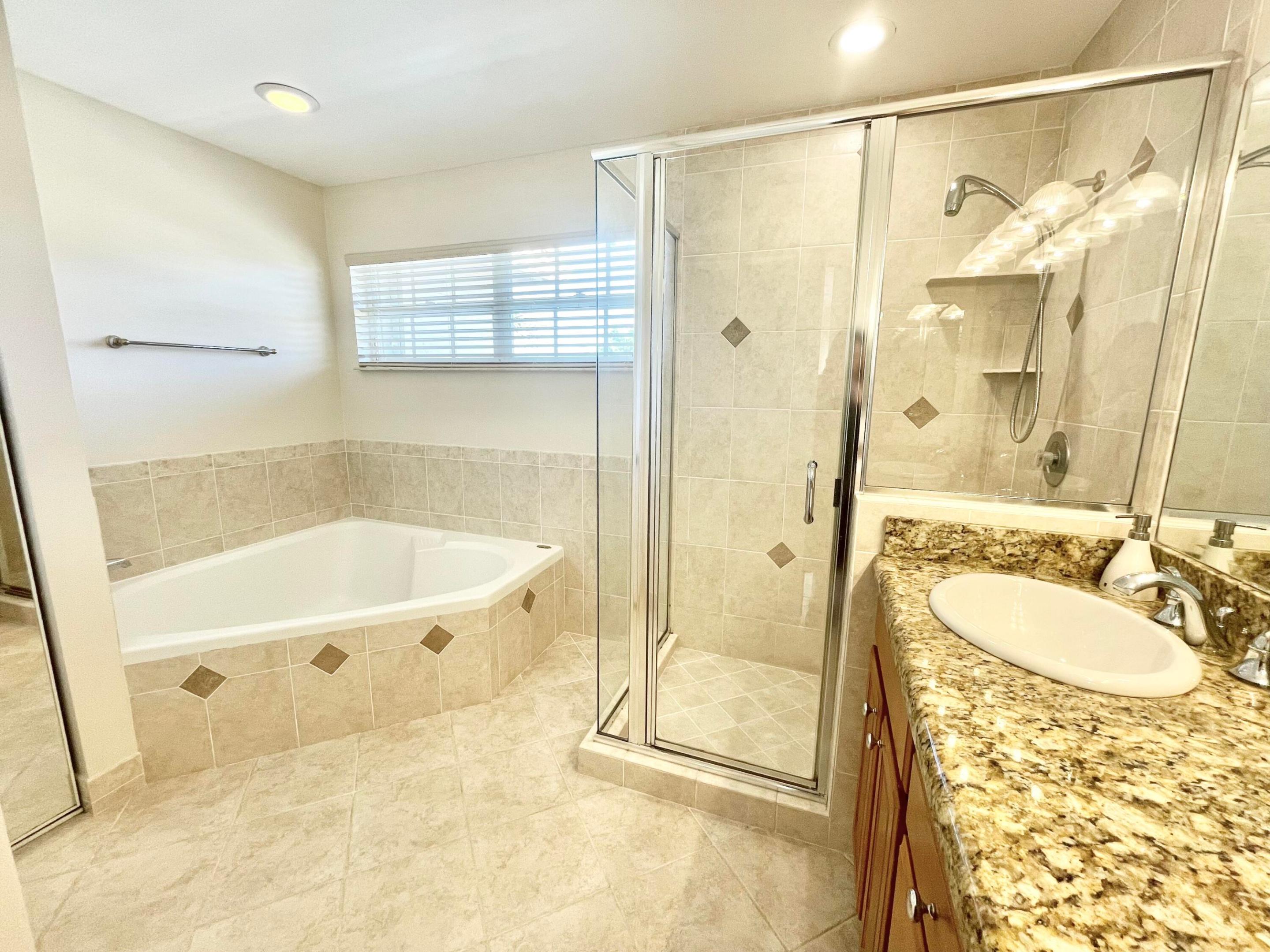 Boca Chase / Hidden Lakes - Residential Lease