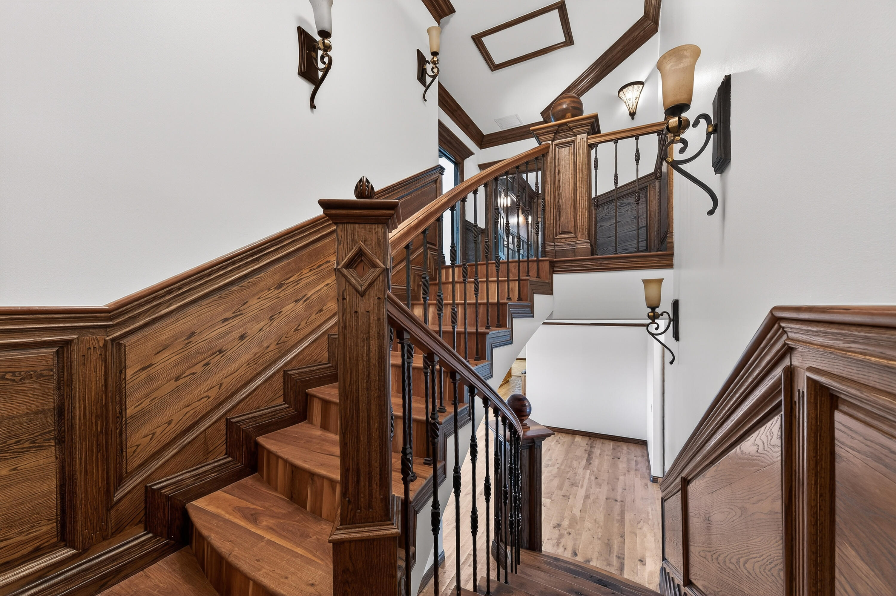 METES AND BOUNDS - Residential