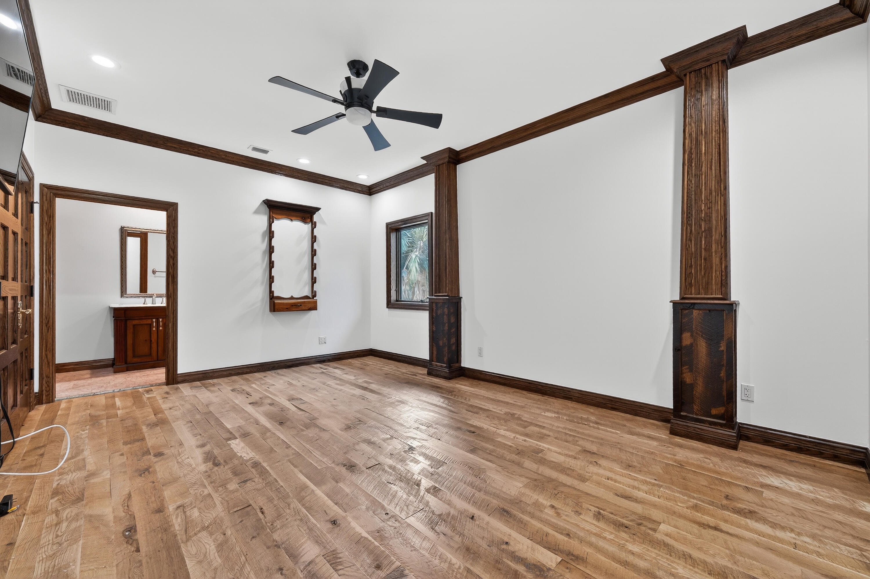 METES AND BOUNDS - Residential