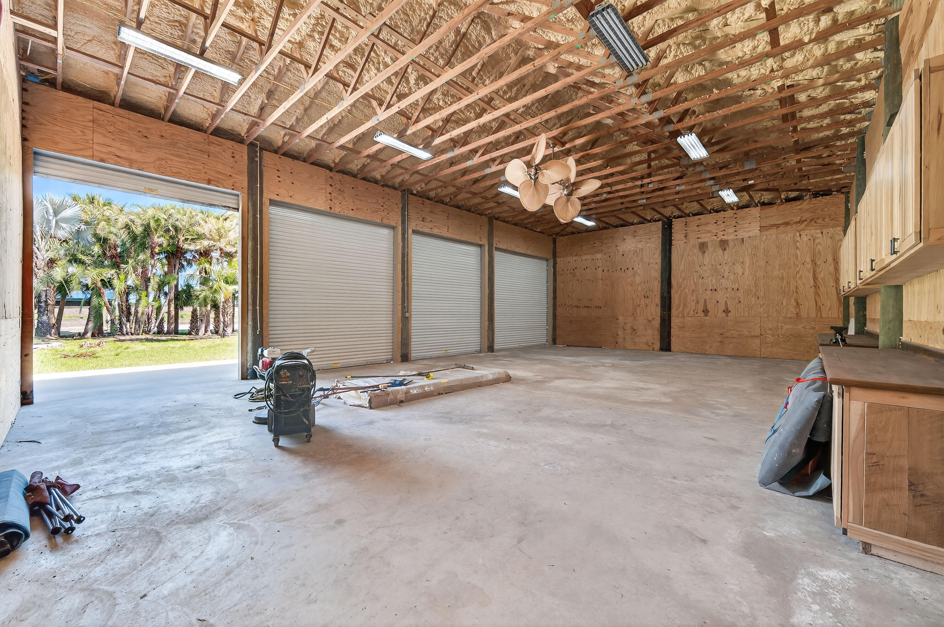 METES AND BOUNDS - Residential