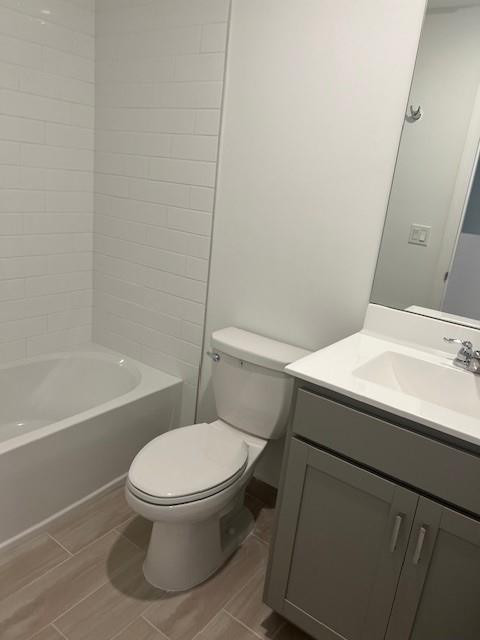 LAKESHORE AT THE FOUNTAIN - Residential