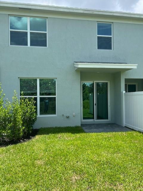 LAKESHORE AT THE FOUNTAIN - Residential