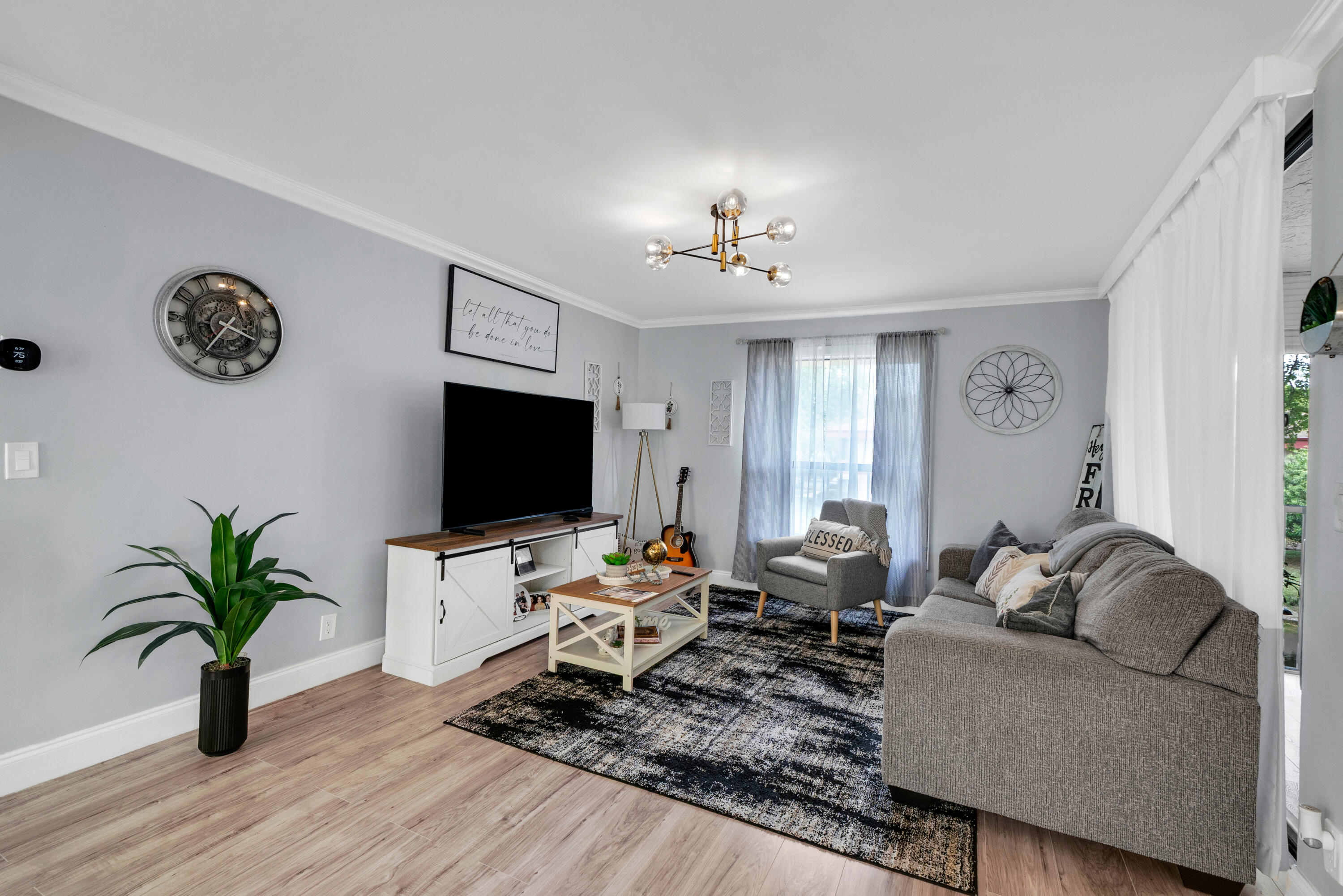 KARANDA VILLAGE VII-B CONDO - Residential