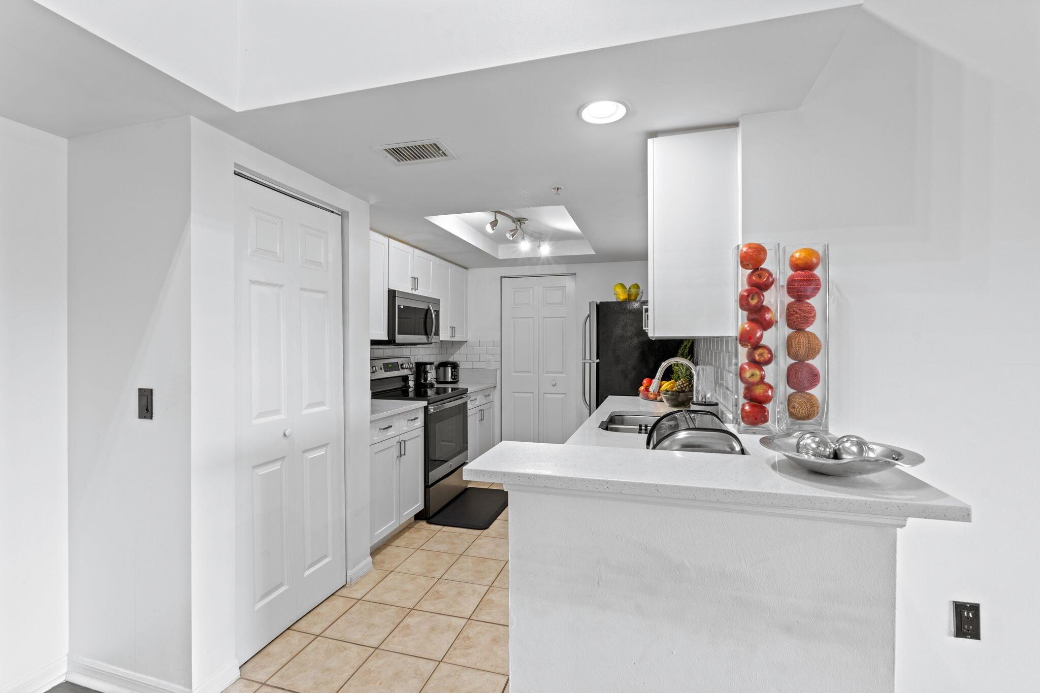 4183 N Haverhill 713 Road 713