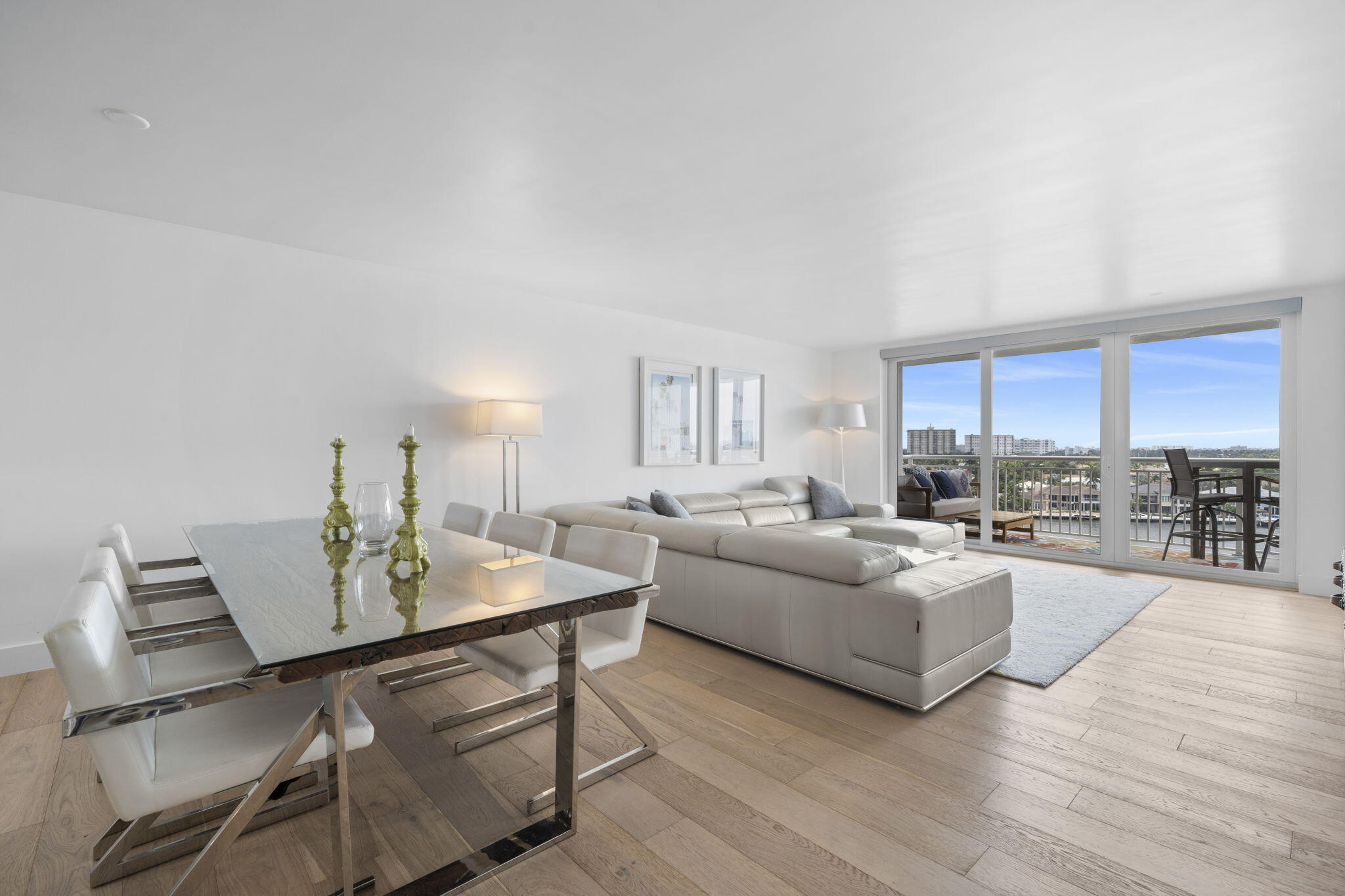 BAYSHORE TOWERS - Residential Lease