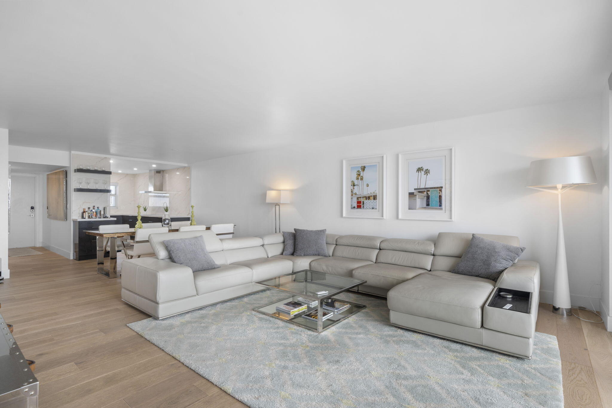 BAYSHORE TOWERS - Residential Lease