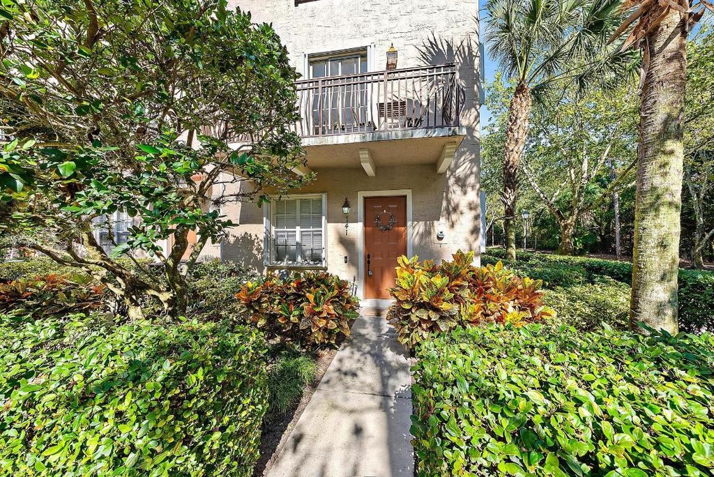 Photo of 141 Morning Dew Circle, Jupiter, FL 33458 (MLS # R11143609)