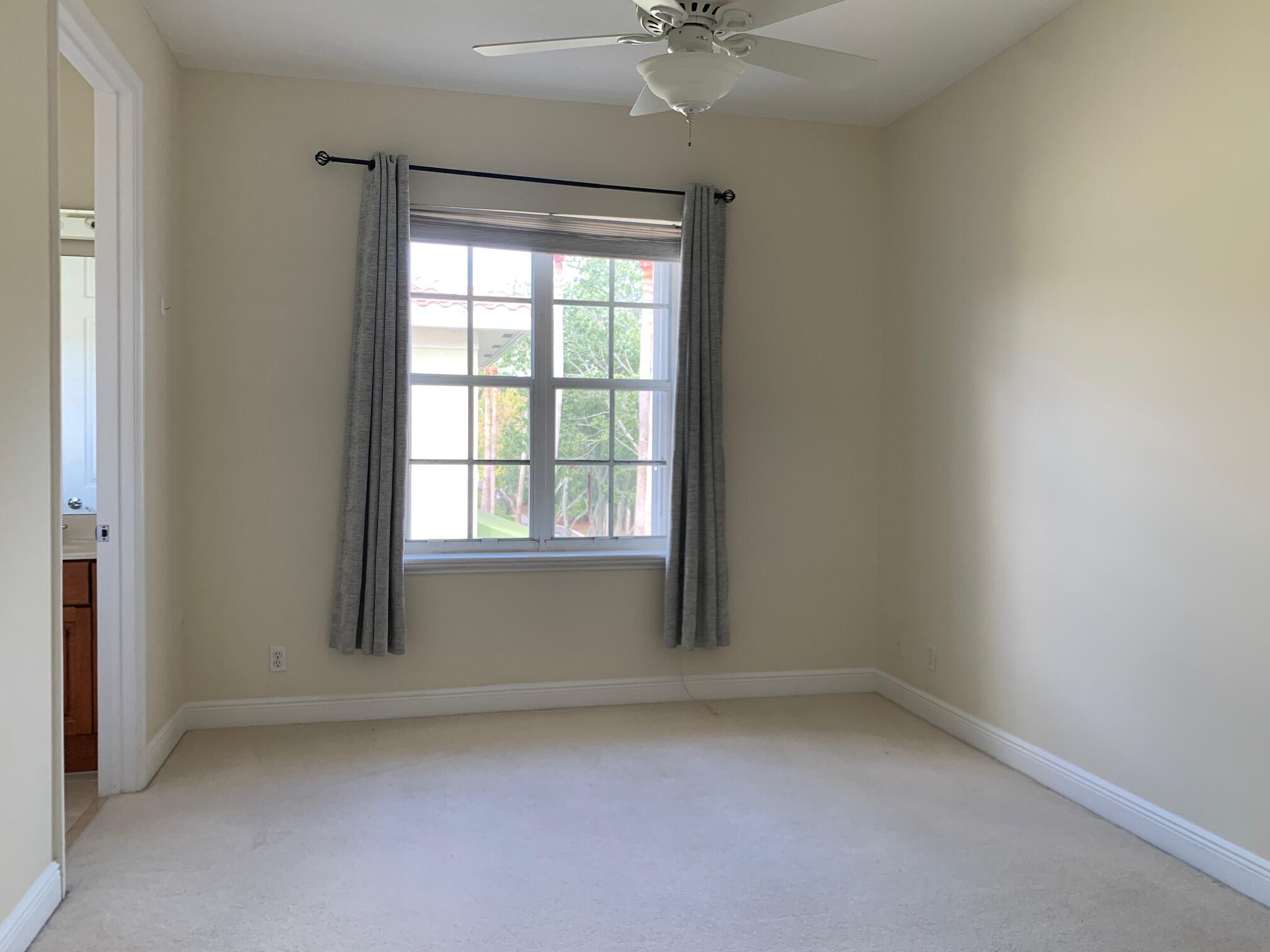 OSCEOLA WOODS - Residential Lease