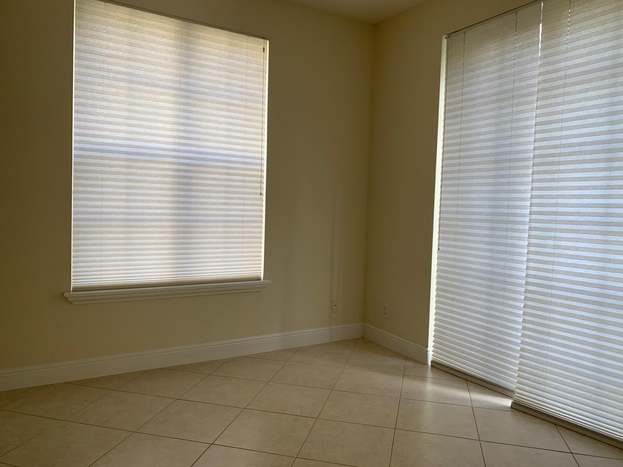 OSCEOLA WOODS - Residential Lease