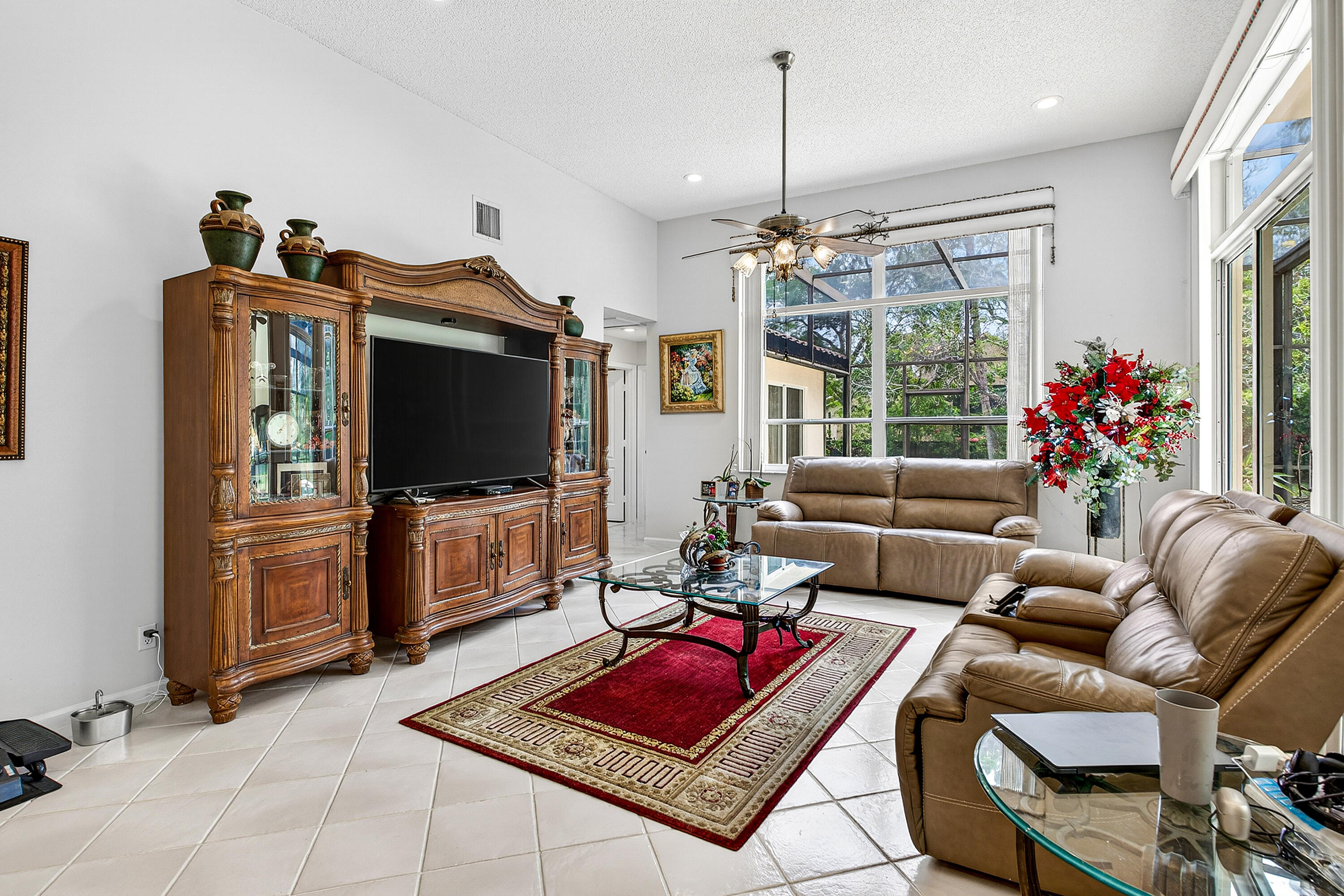 The Lakes - Residential