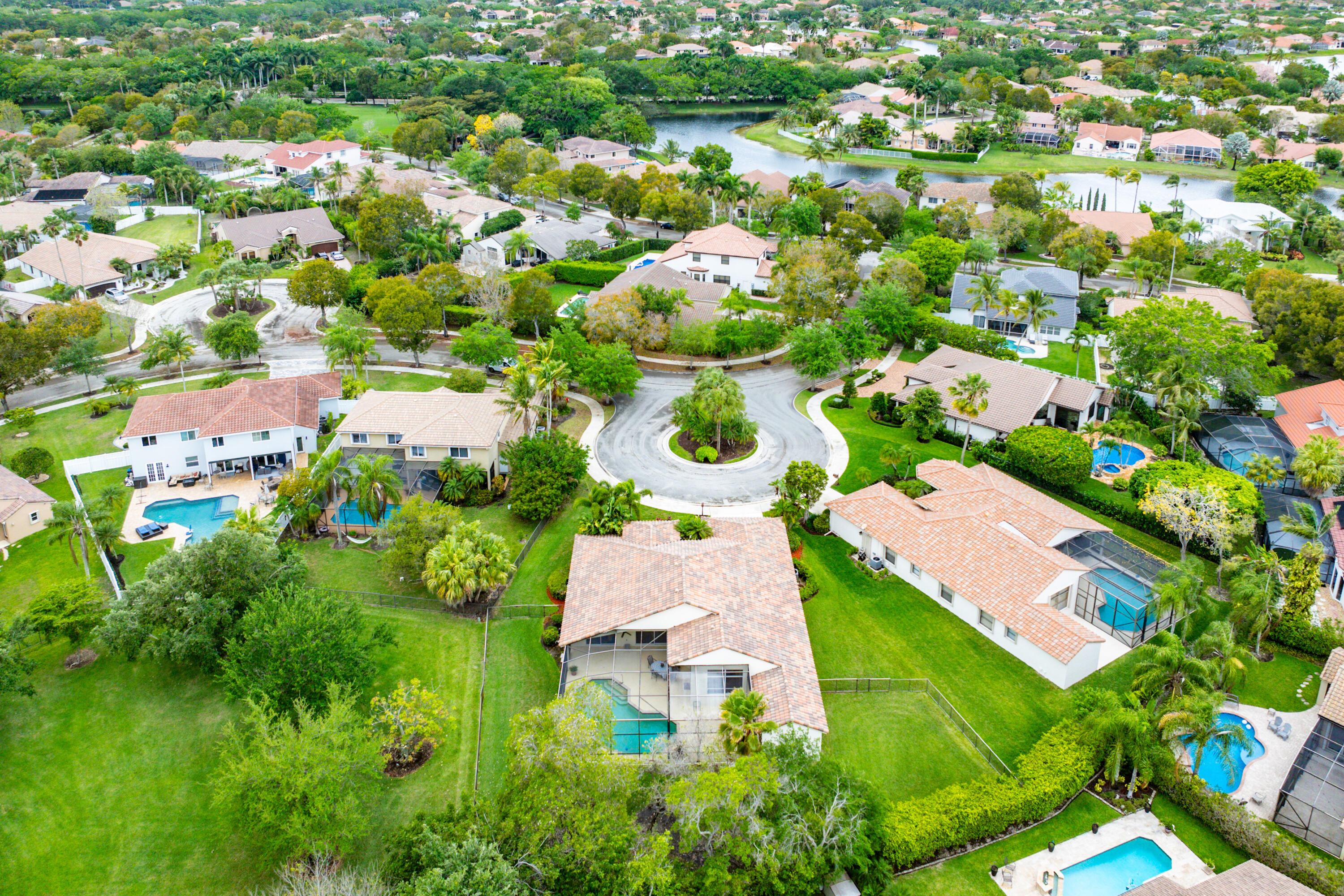 The Lakes - Residential