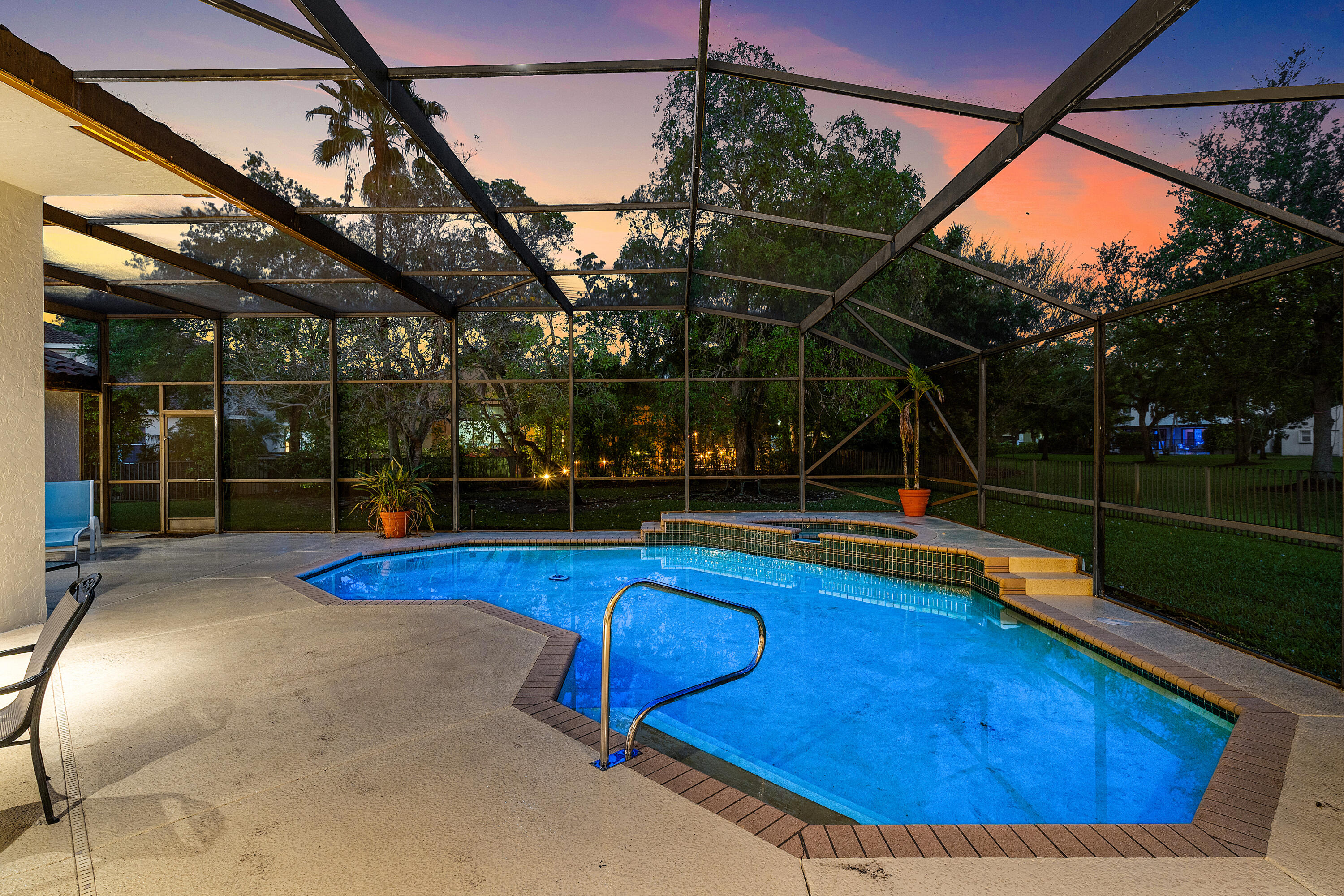 The Lakes - Residential