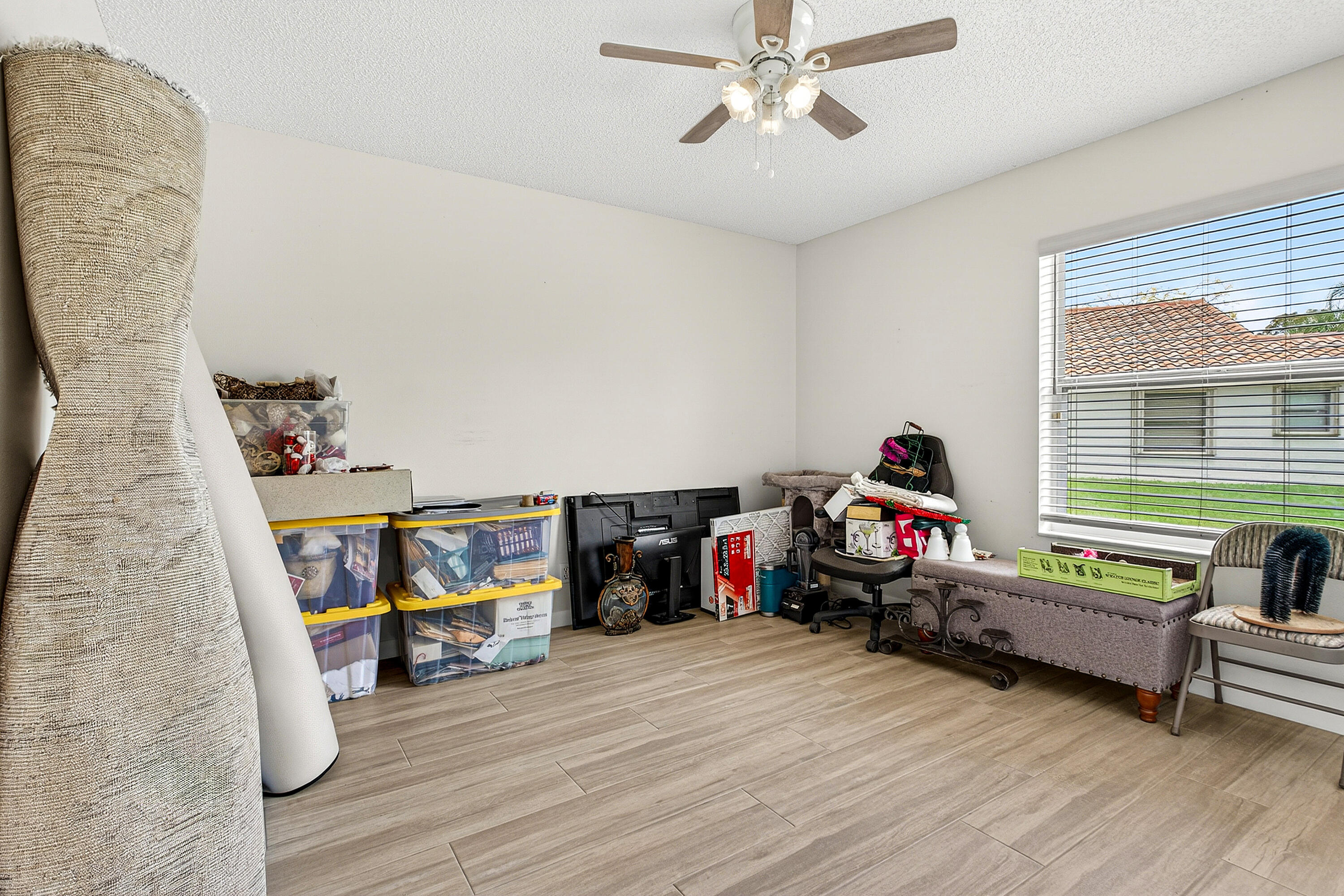 The Lakes - Residential