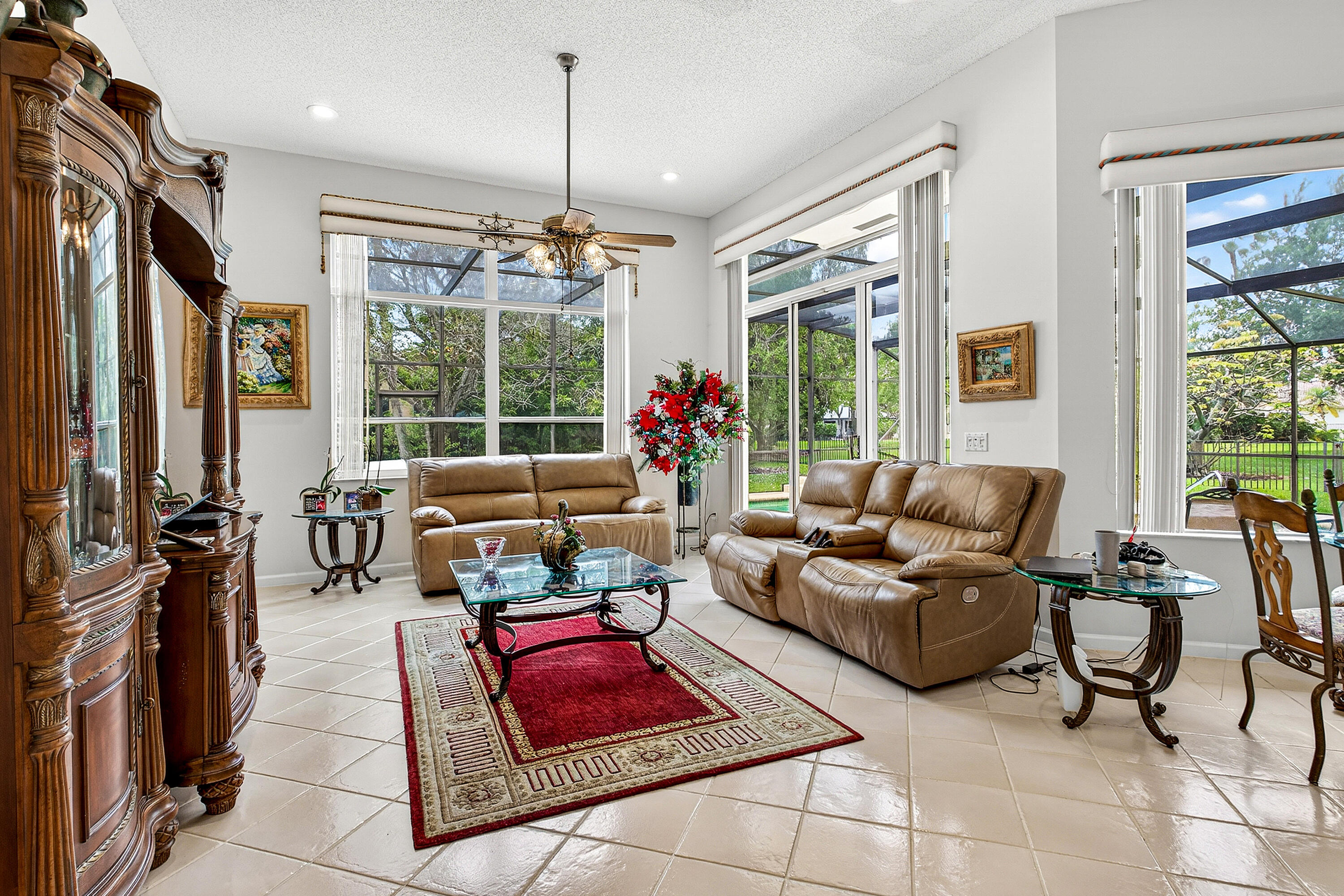 The Lakes - Residential