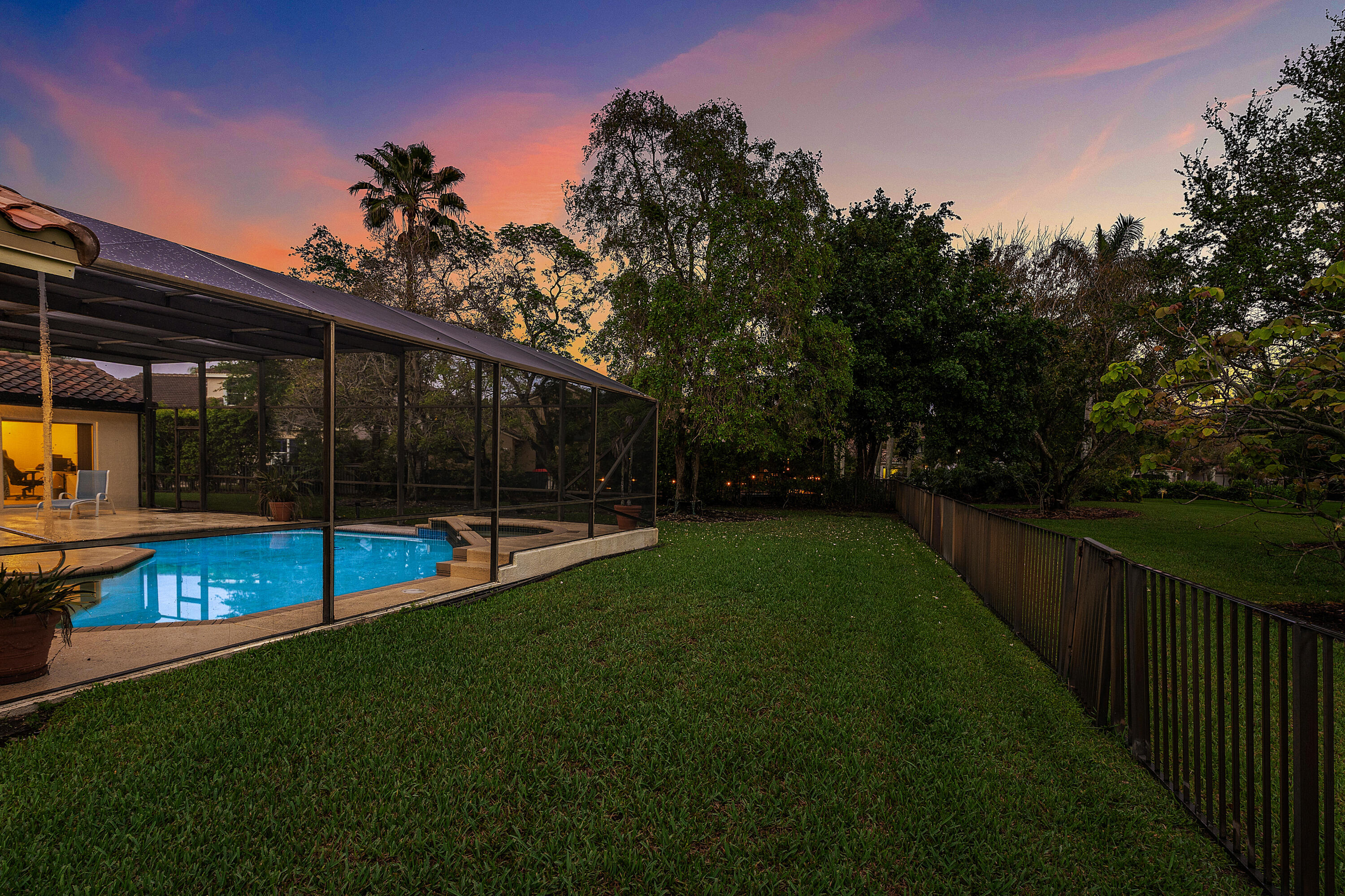 The Lakes - Residential