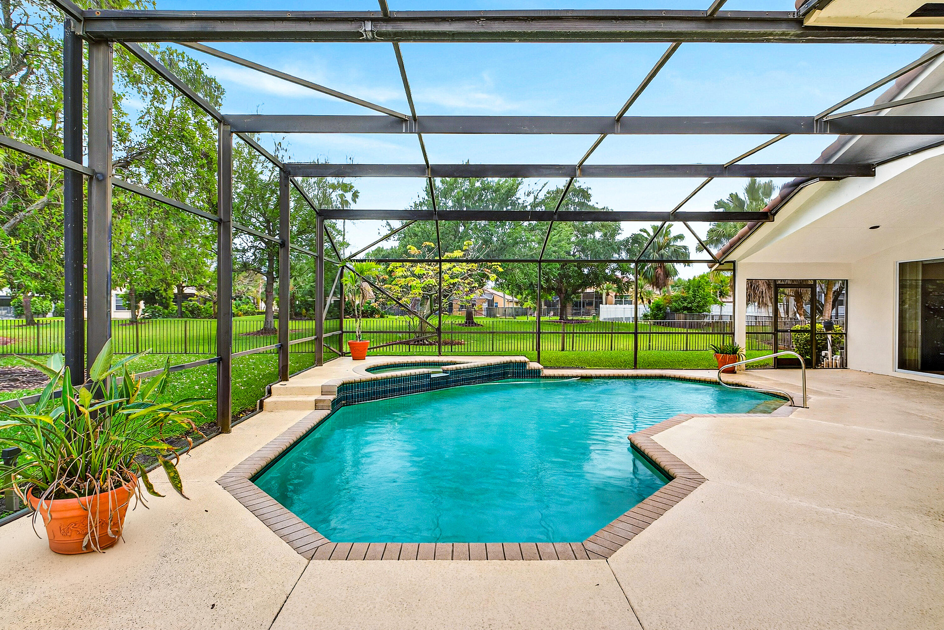 The Lakes - Residential