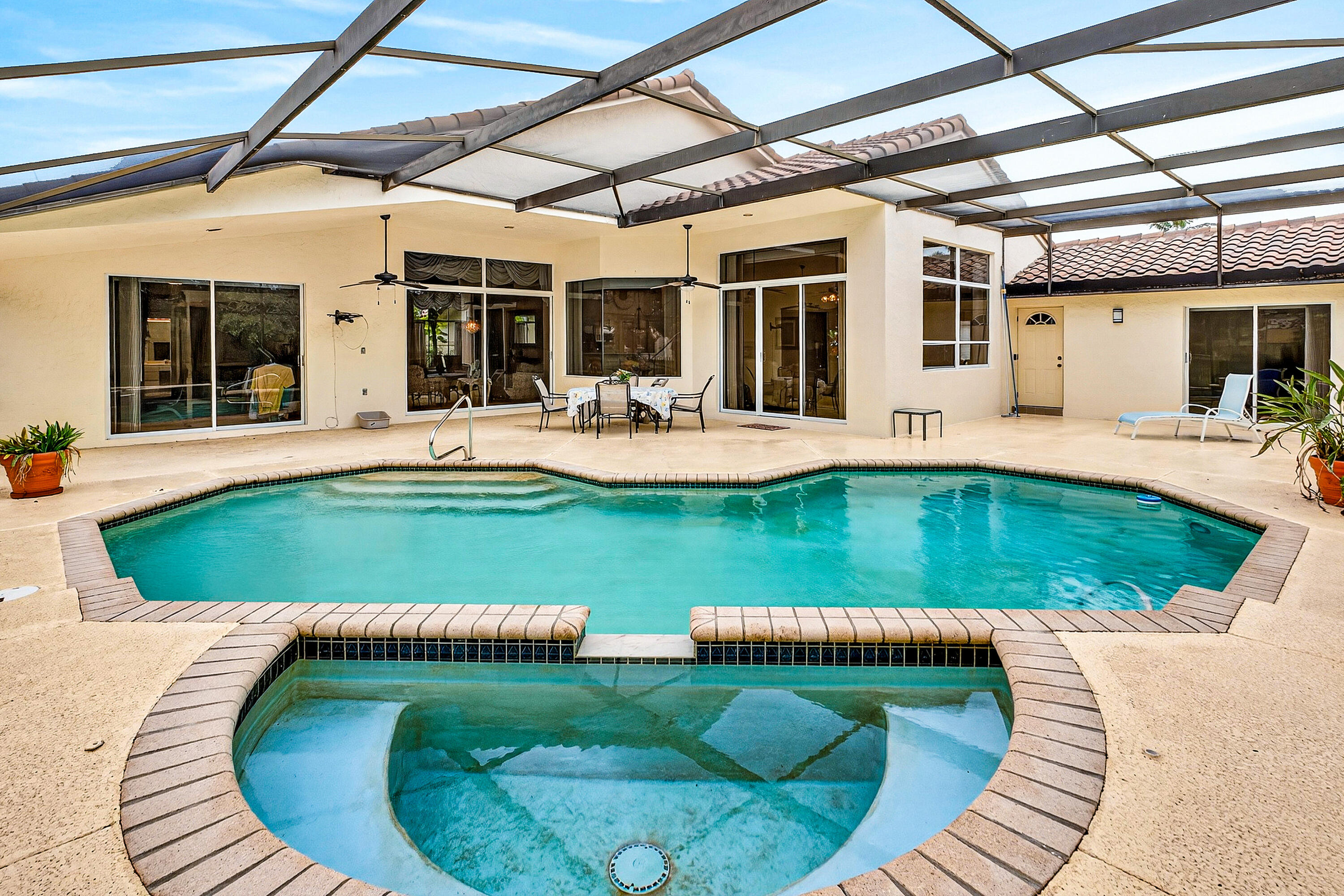 The Lakes - Residential