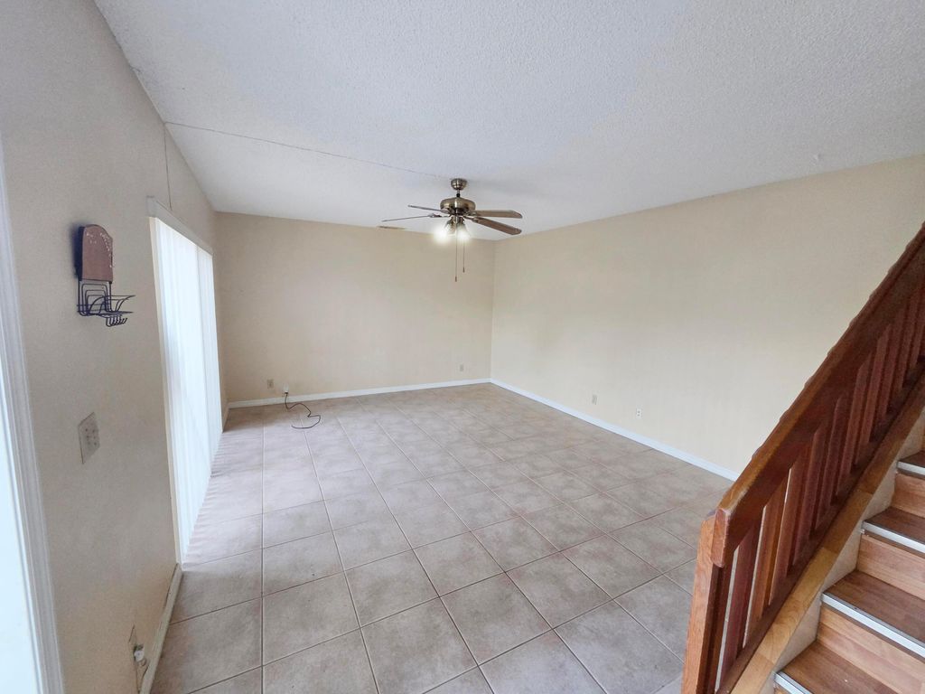 Photo of 1482 N Lawnwood Circle #30-d, Fort Pierce, FL 34950 (MLS # R11147700)