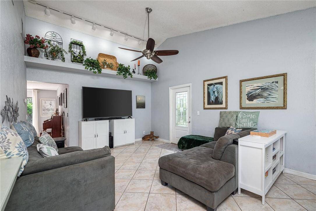 New River Estates - Residential