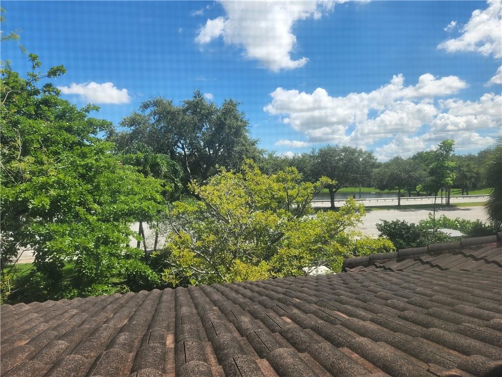 Cypress Pointe - Residential