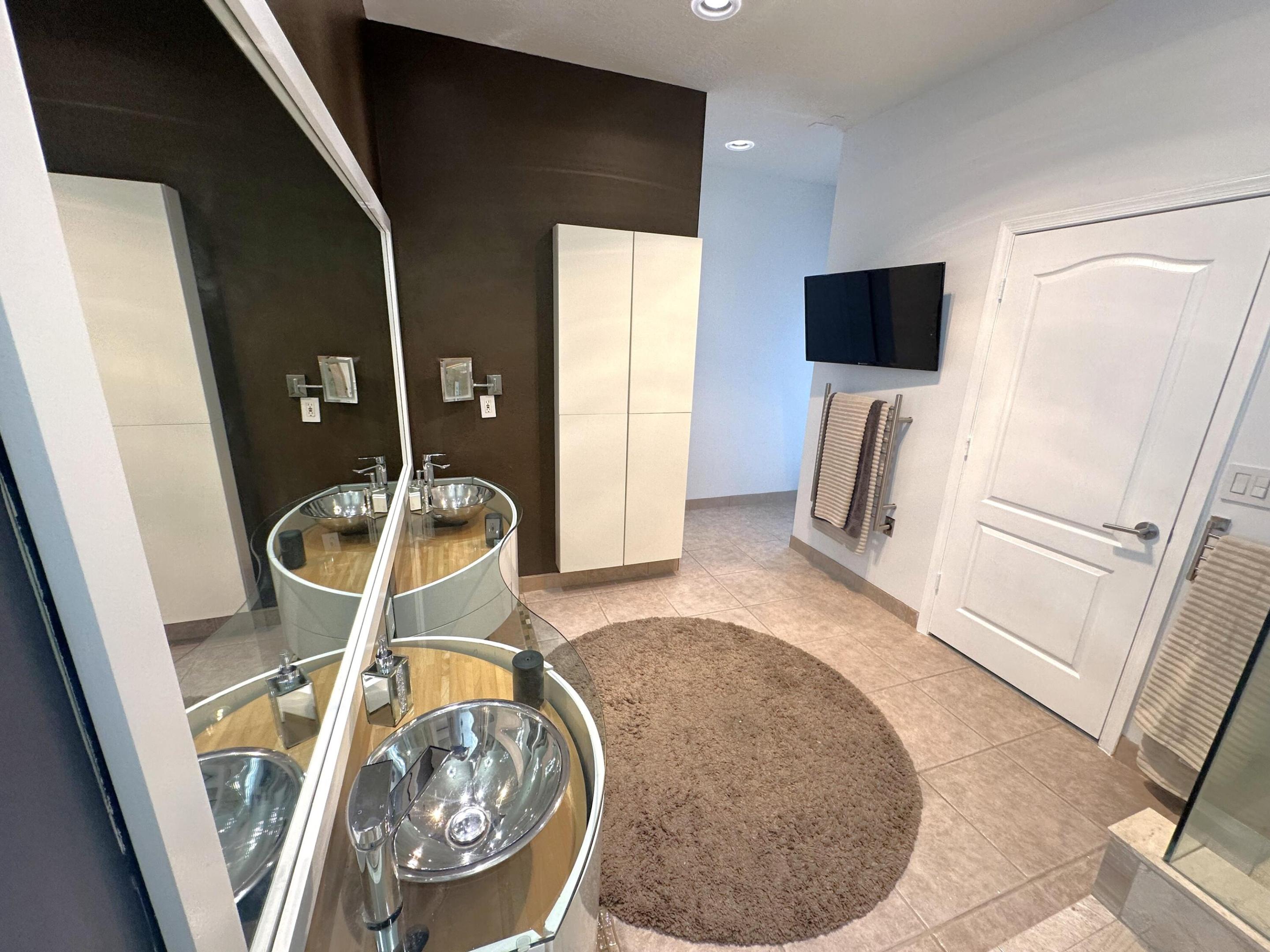 PINEAPPLE PLANTATION (AKA PINES) - Residential