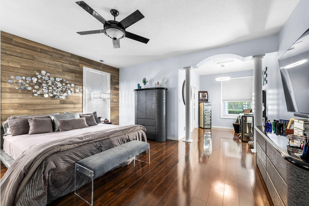 PINEAPPLE PLANTATION (AKA PINES) - Residential