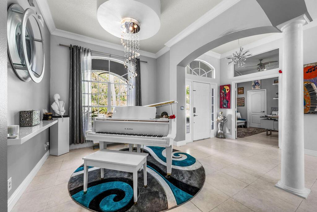 PINEAPPLE PLANTATION (AKA PINES) - Residential