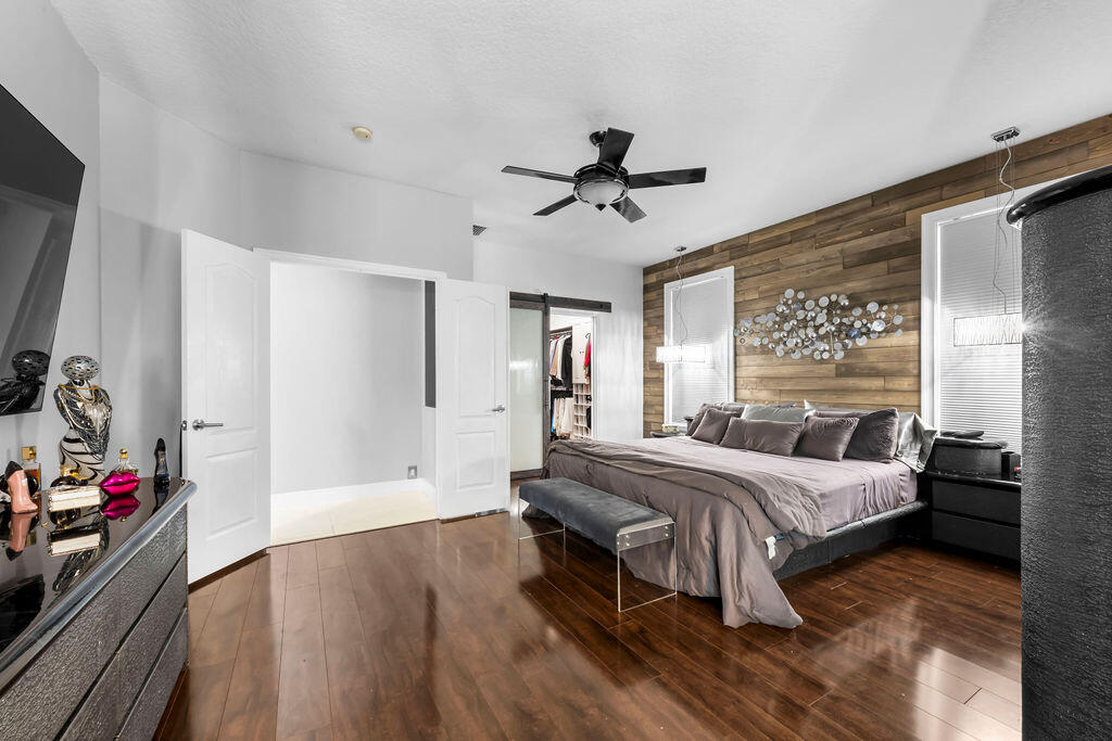 PINEAPPLE PLANTATION (AKA PINES) - Residential