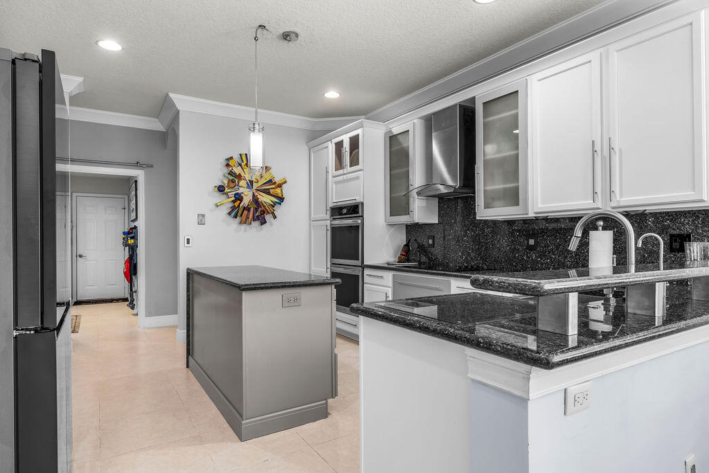 PINEAPPLE PLANTATION (AKA PINES) - Residential