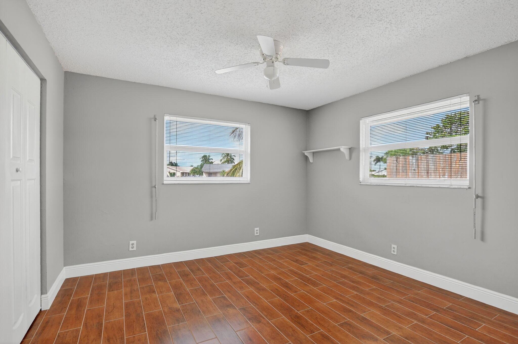 CRYSTAL HEIGHTS - Residential