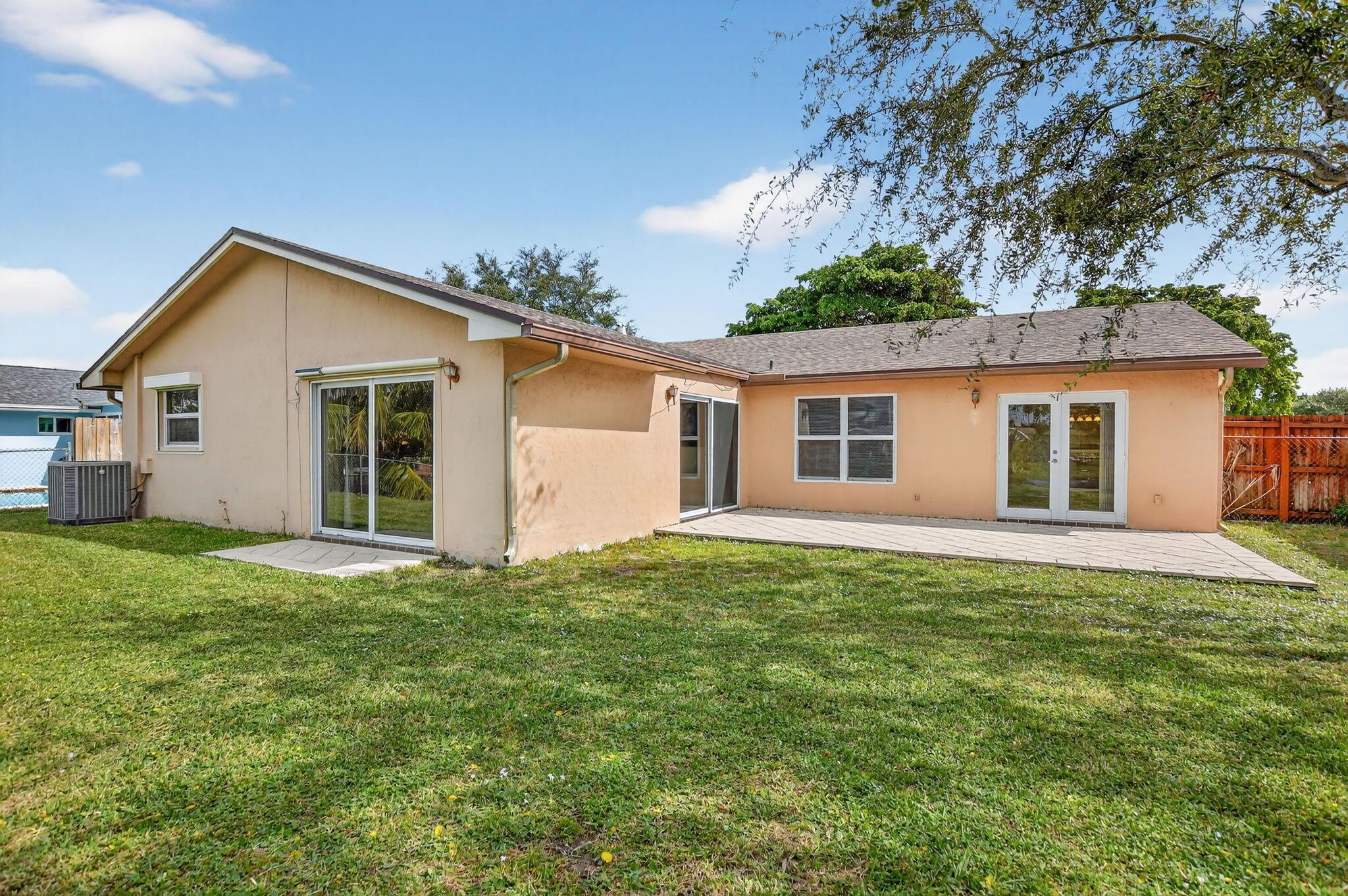 CRYSTAL HEIGHTS - Residential