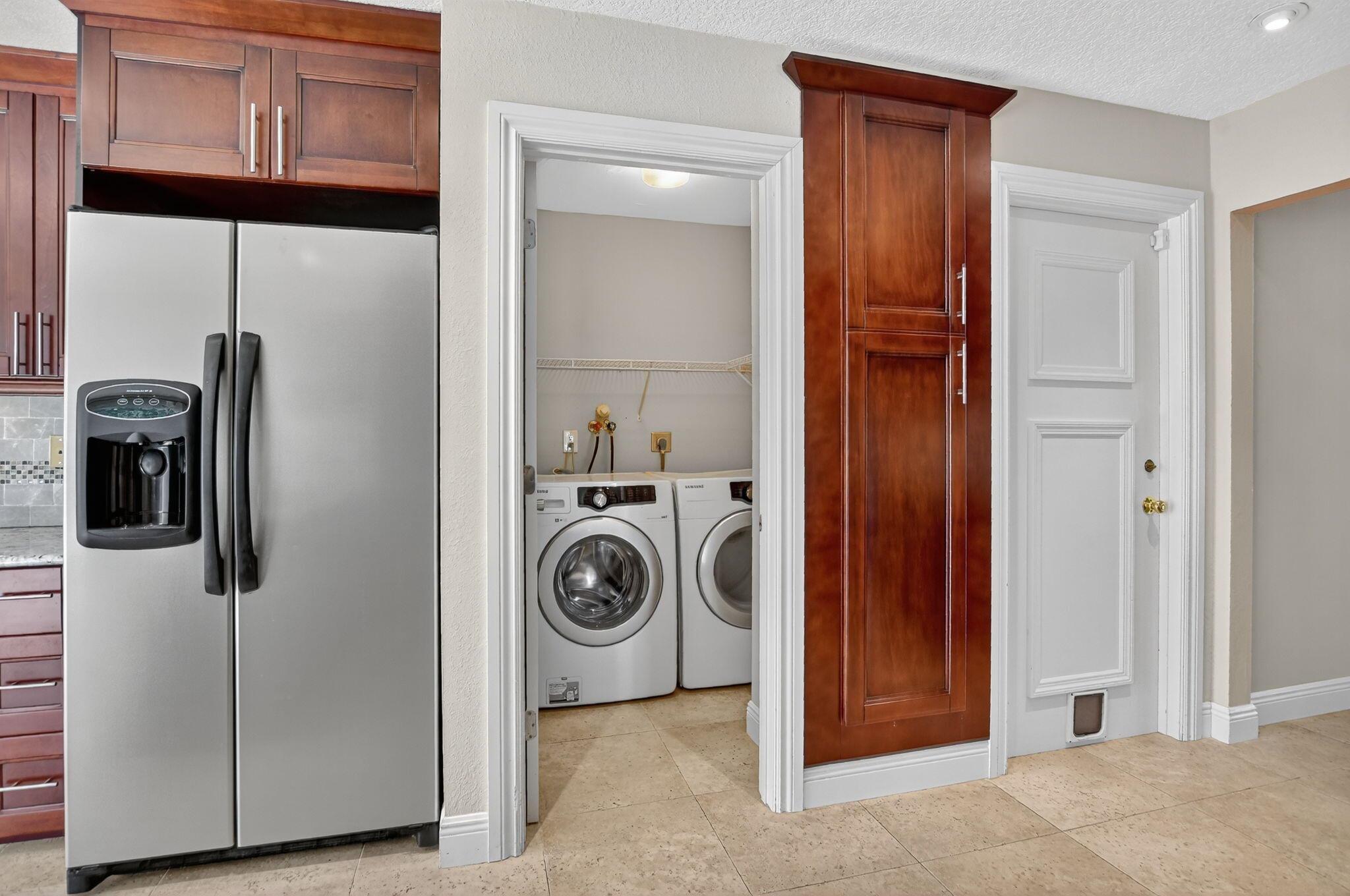 CRYSTAL HEIGHTS - Residential