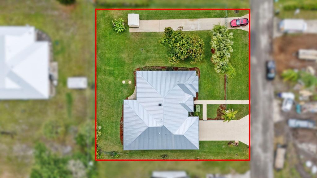 Photo of 5660 SE Colee Avenue, Stuart, FL 34997 (MLS # B26028289)