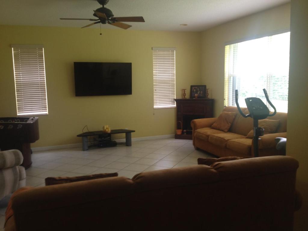 Thousand Oaks - Residential