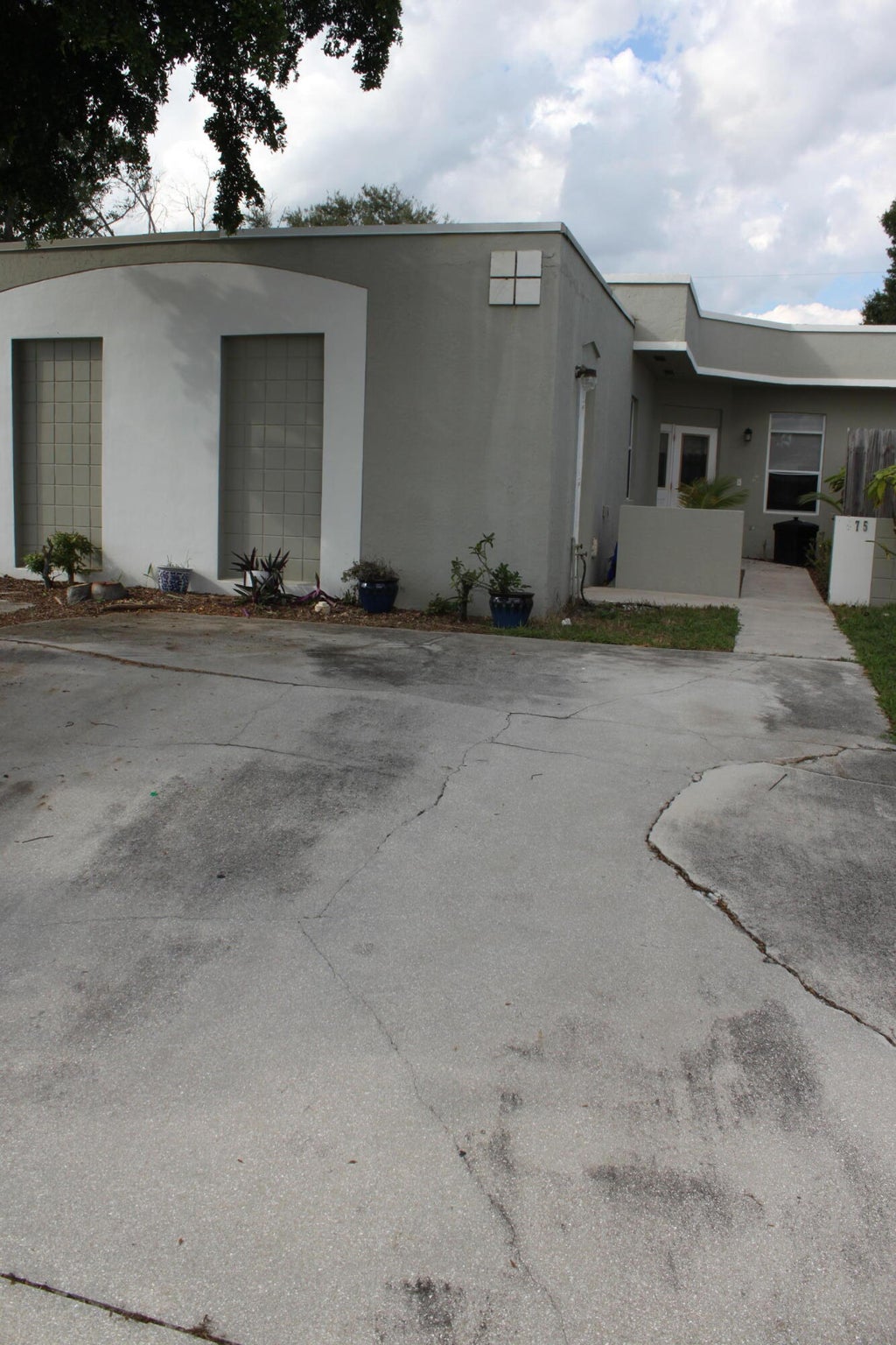 Photo of 675 Ipswich Street, Boca Raton, FL 33487 (MLS # B26081030)