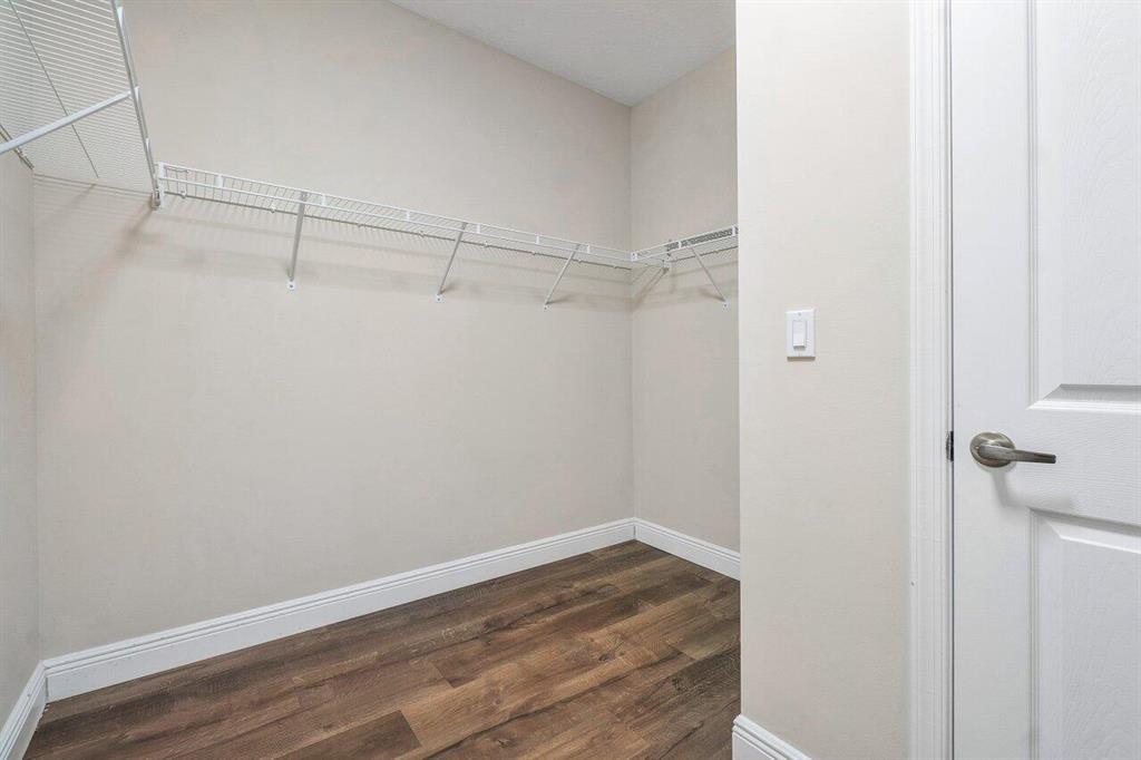 SOUTHAMPTON - Residential