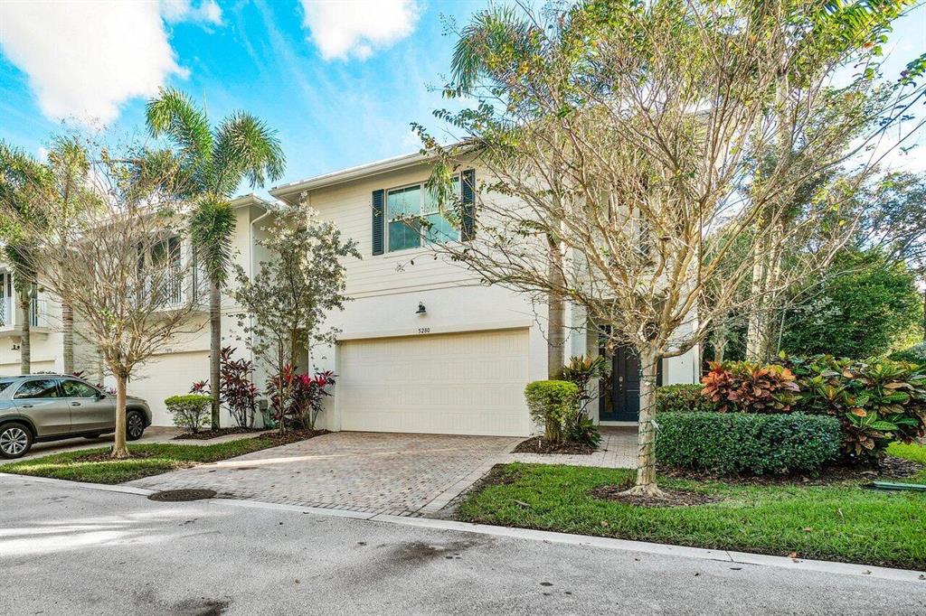 SOUTHAMPTON - Residential